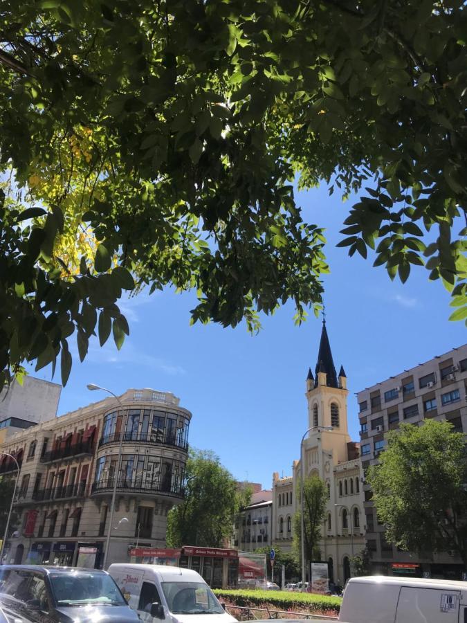 Encanto Santiago Bernabeu- Apartamento Castellana Madrid Bagian luar foto