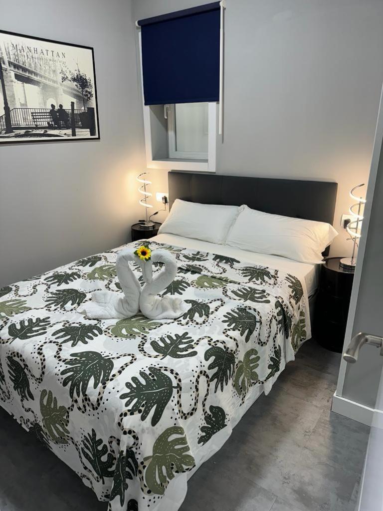 Encanto Santiago Bernabeu- Apartamento Castellana Madrid Bagian luar foto